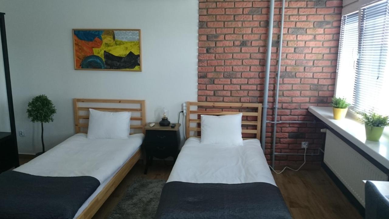 Hostel W5 Poznań Kültér fotó