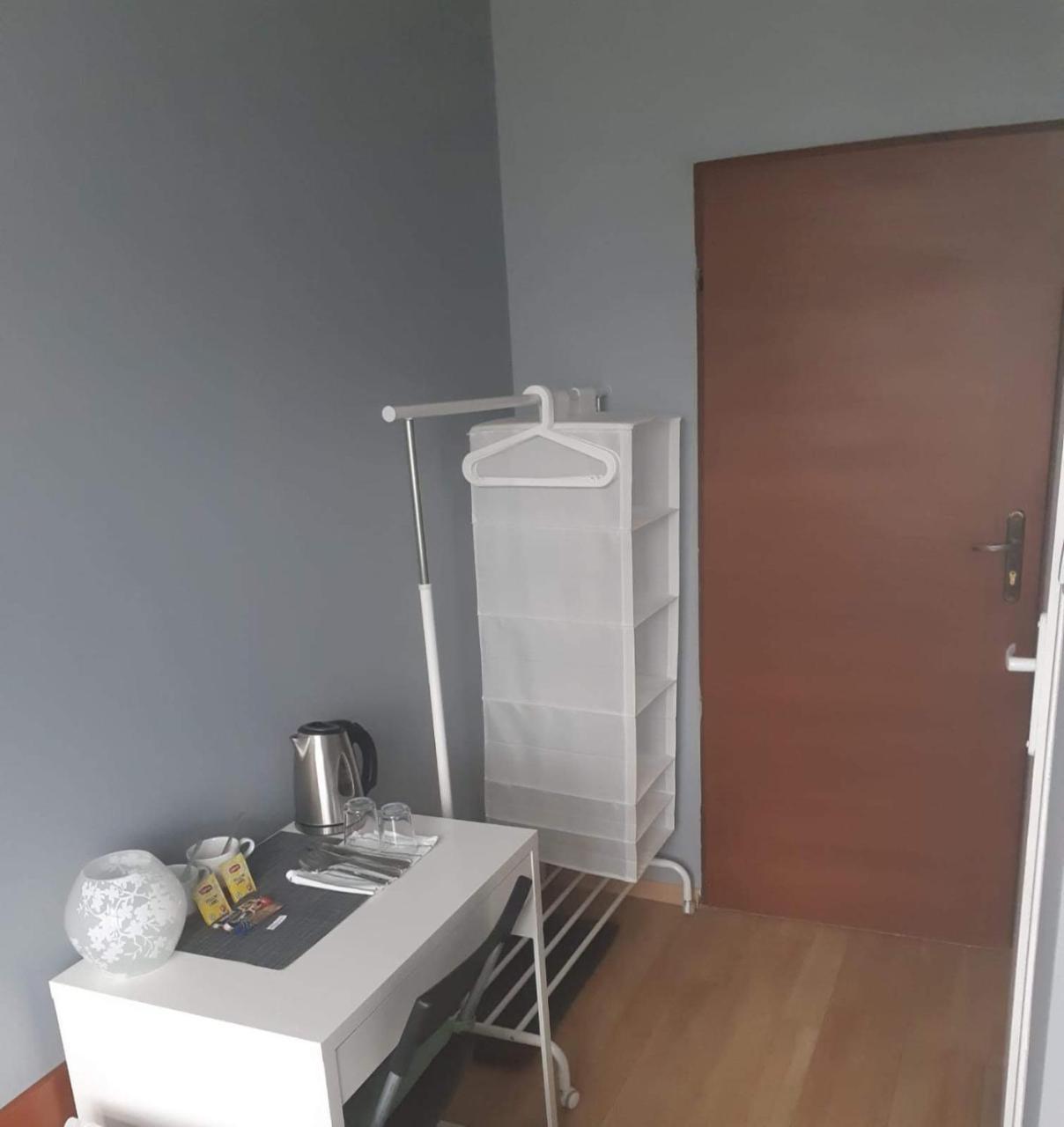 Hostel W5 Poznań Kültér fotó
