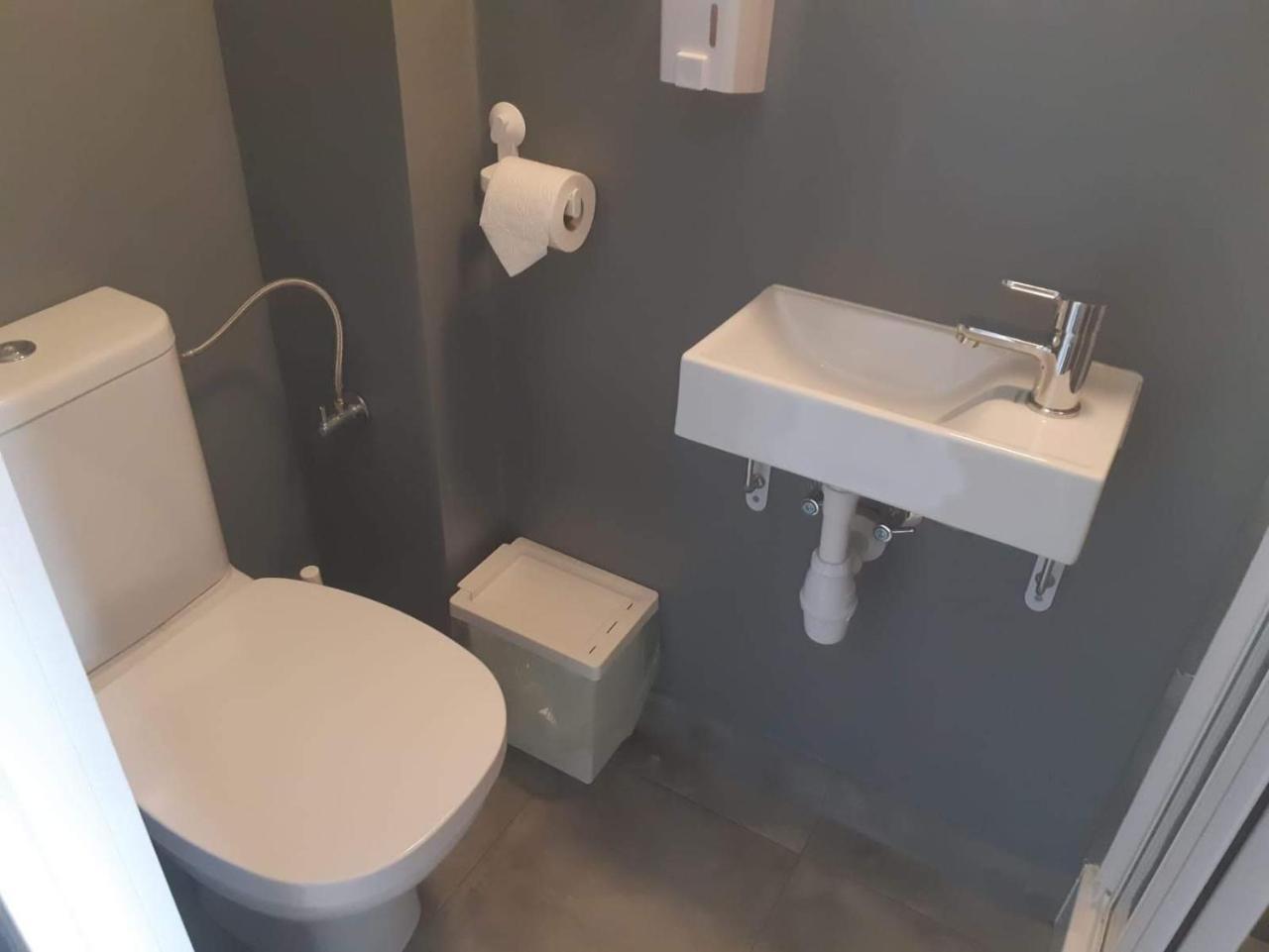 Hostel W5 Poznań Kültér fotó