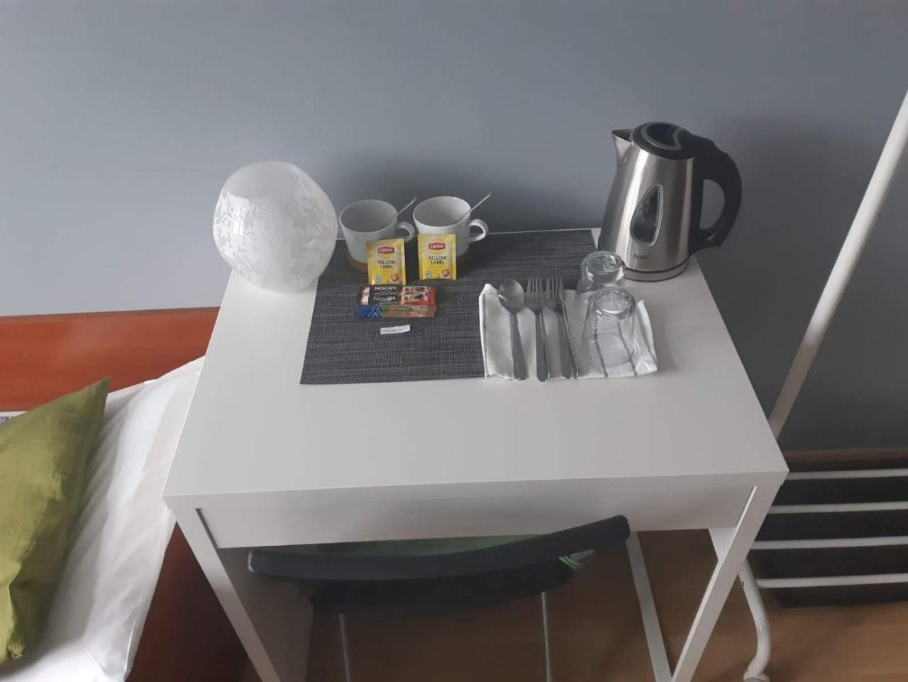Hostel W5 Poznań Kültér fotó
